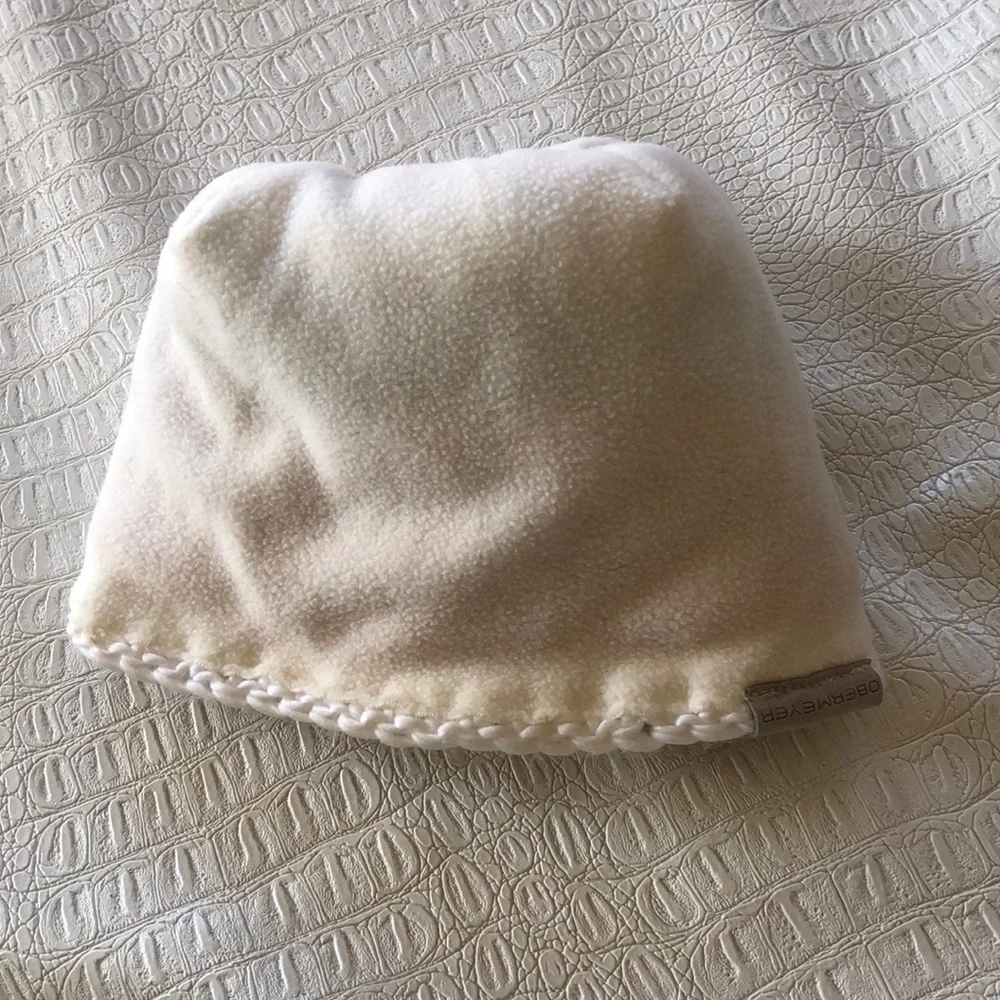 Obermeyer Teen  knit hat white blue red with pompom